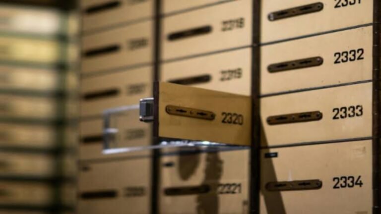 Bank Locker Rules: Will Banks Pay for Lost Jewellery? Know RBI’s 100-Times Rent Compensation Rule