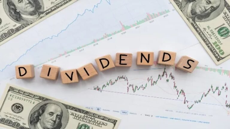 Textile Stock On Fire! Aastha Spintex Share Price Zooms 10% On Final Dividend Move | Key Things
