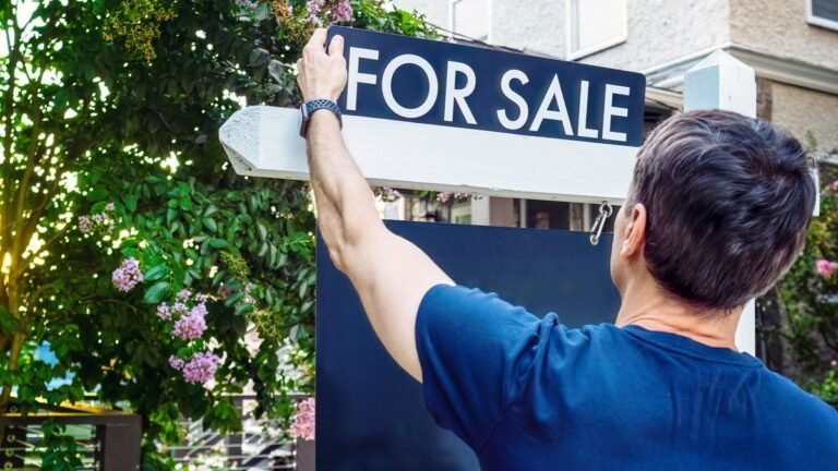 Homeowners Are Digging In for 5 Years: A Threat to Buyers or a Lifeline?