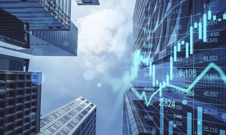 7 Winning Indicators Lift Economic Outlook Out of 4-Year Slump