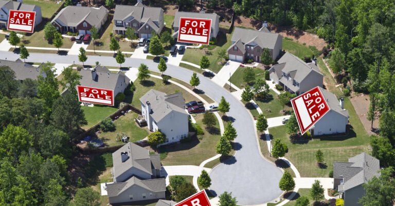 Homebuyers are sitting out the market as pending sales hit six-month low