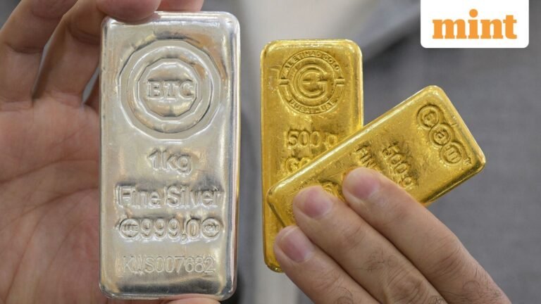 Gold, silver prices today, 11 August: Check retail rates of 24K, 22K gold, 999 silver in Delhi, Mumbai and Kolkata