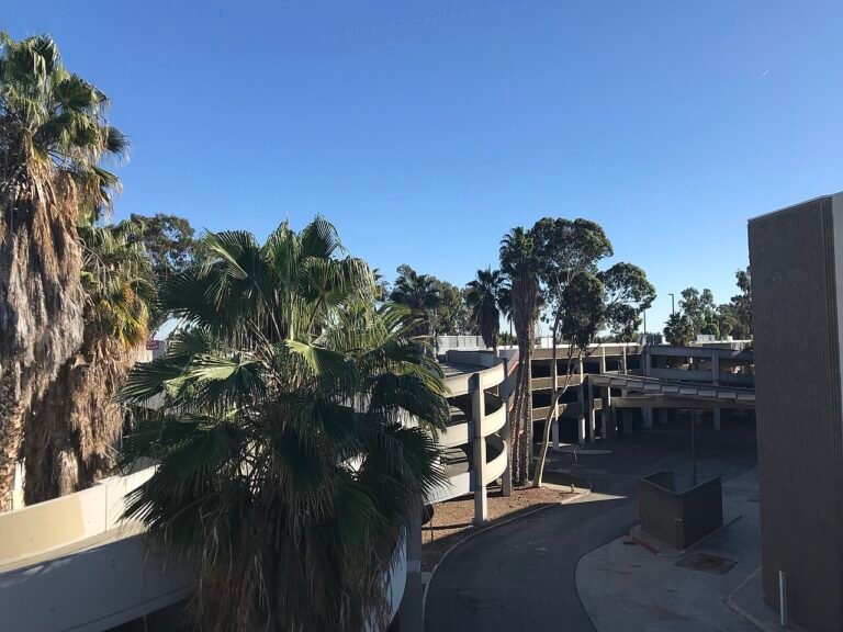 Demolition Underway On Hawthorne Plaza