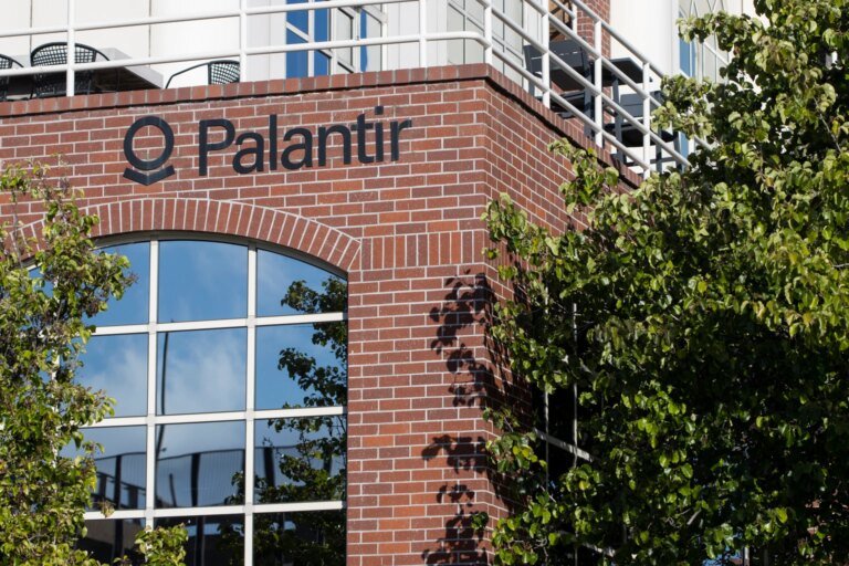 Palantir: It Doesn’t Feel Good…But, It’s Still A Long Here (NASDAQ:PLTR)