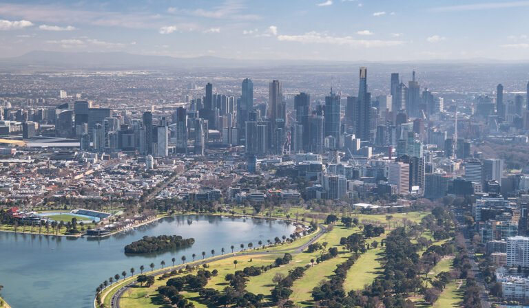 Melbourne’s auction market edges towards rebound as sellers rethink pricing 