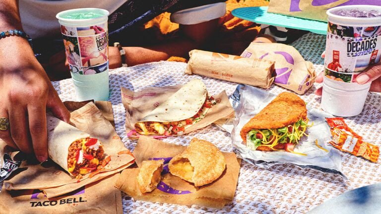 Taco Bell is bringing back 4 discontinued favorite menu items, including one fans begged for