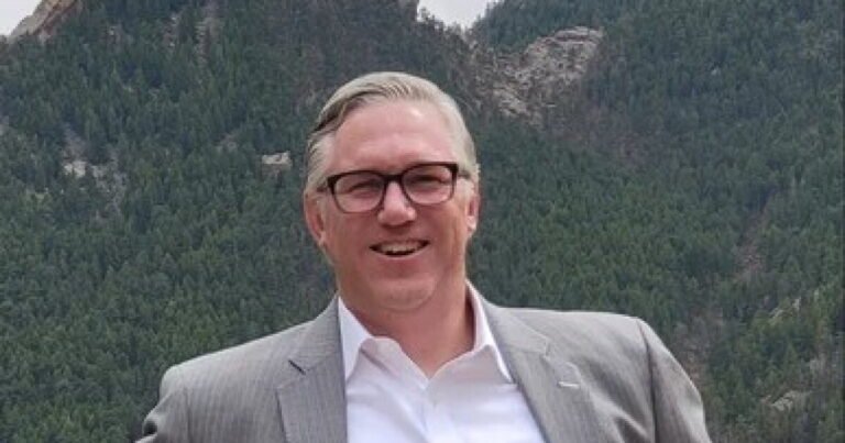 A $1.5B wirehouse team considered independence but jumped to Merrill