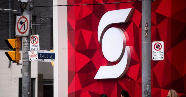 Scotiabank tops estimates on capital markets, international unit