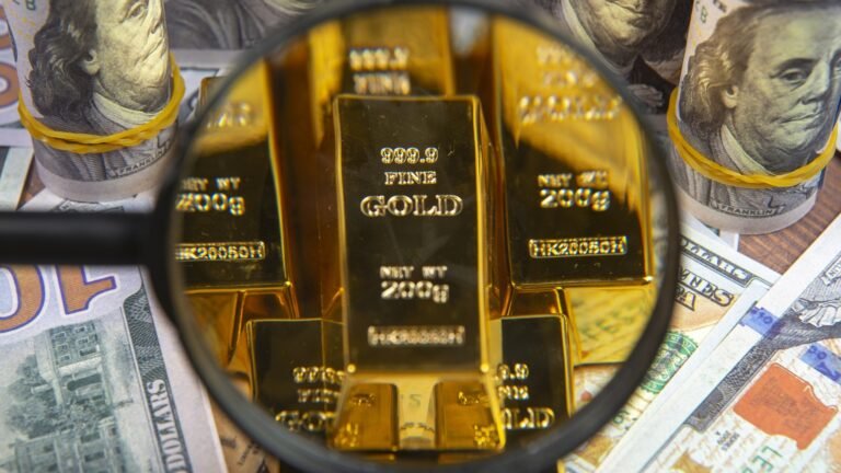 Why People Are Selling Gold, Surprisingly