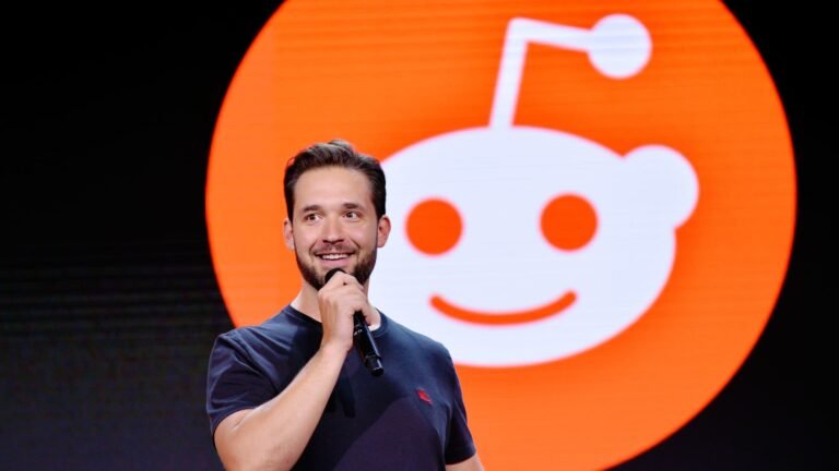 Reddit co-founder: Tech industry has been ‘tone deaf’ in explaining AI risks