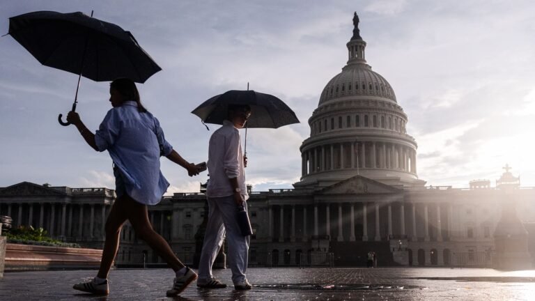 Social Security payroll tax cap gets bipartisan attention