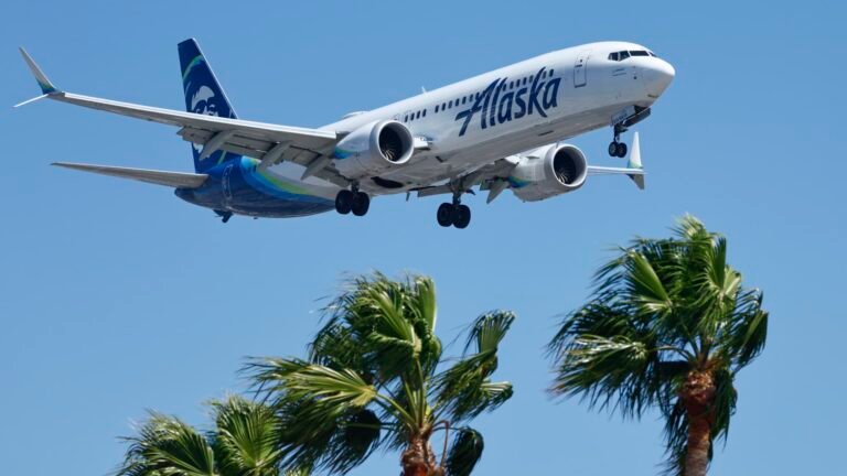 Alaska Airlines CEO ‘not overly concerned’ about Boeing Max 10 delay