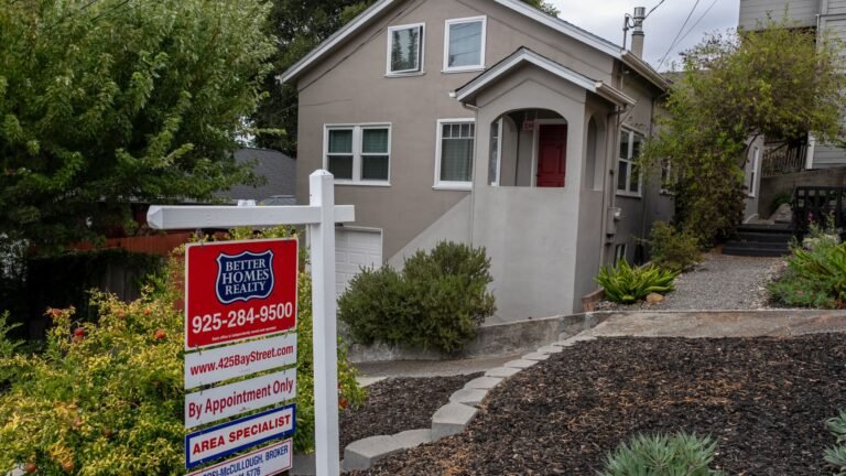 Mortgage demand from homebuyers drops 19% from a year ago