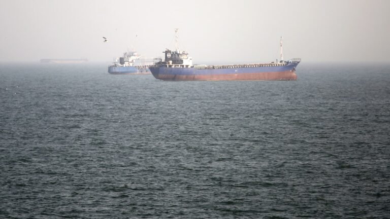 Oil falls as potential diplomatic solution to Iran conflict emerges