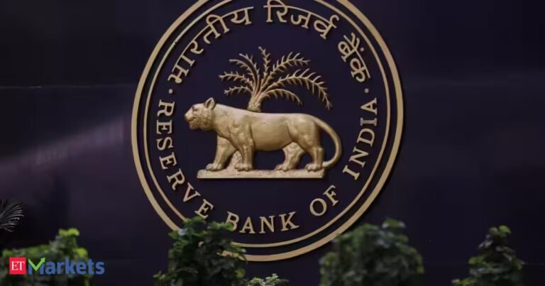 WACR tops repo rate for first time in nearly 2 months