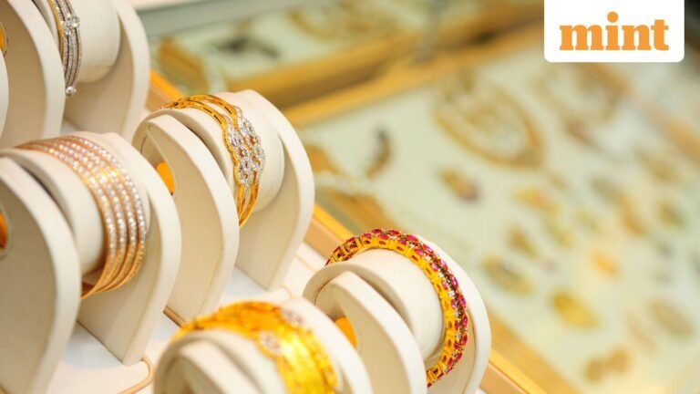 Gold and silver price today, Sept 16: Check retail rates of 24K, 22K gold and 999 silver in Delhi, Mumbai, other cities
