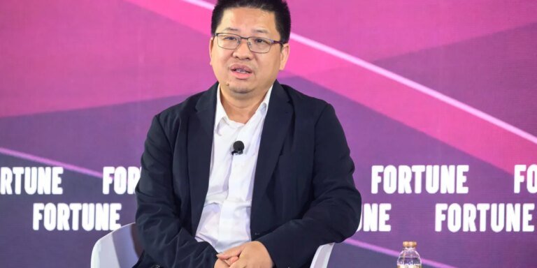 China has too much green energy. Experts think AI can fix that