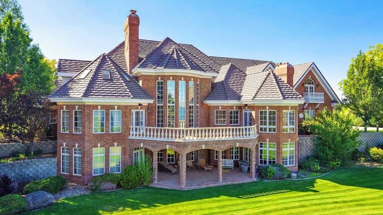 $4M Idaho Waterfront Mansion Set for No-Reserve Auction To Benefit Charity
