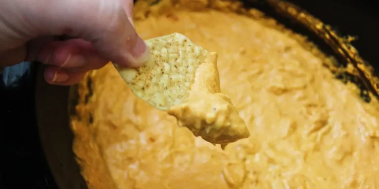 Recipe: Easy 6-Ingredient Slow Cooker Buffalo Chicken Dip