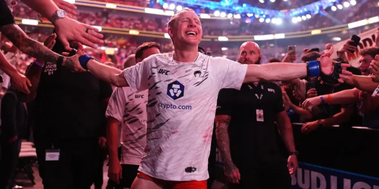 I’m a UFC Fighter and Dad of Twins. My Career Is Easier Without Kids.