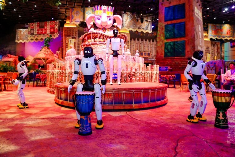 Hundreds of robots are roaming this Chinese theme park. It’s only the beginning of our humanoid future