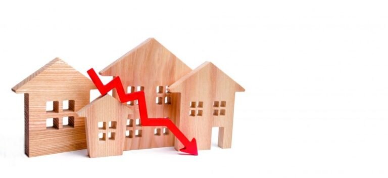 House prices continued to fall in August: Lloyds HPI – Mortgage Strategy