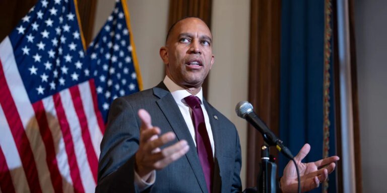Democrats plan vast oversight of Trump administration after midterms—and impeachment is an option