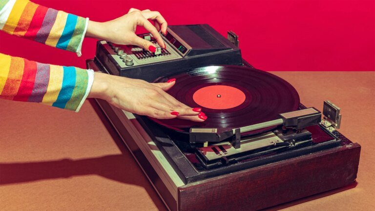 Wendy’s Made an Emo Album. Blue Bottle Pressed Jazz on Vinyl. This Is Marketing Now