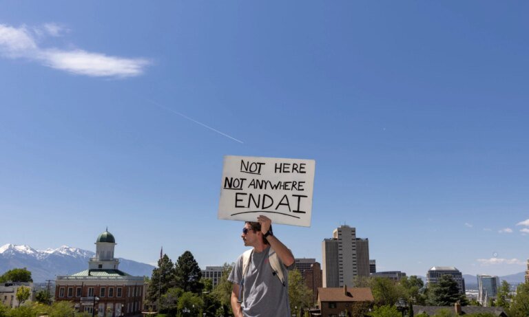 Data Centers Are a Potent, Bipartisan Battleground in the Midterms