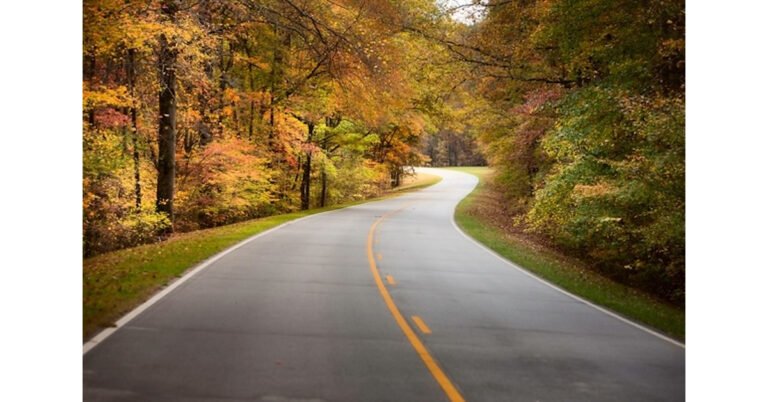 Here’s Your Complete List for Fall Adventures in Nashville’s Big Back Yard