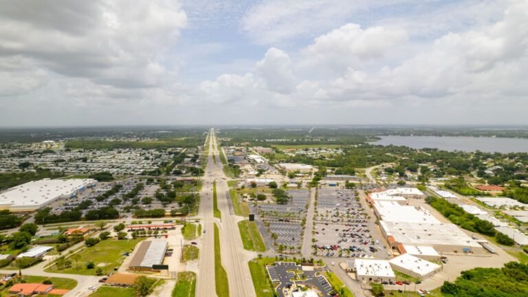 5 Small Towns To Retire on $2,500 a Month