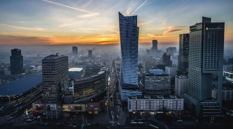 mBank Quits Forex, Leaving Two Bank-Owned Brokers in Poland’s Growing CFD Market