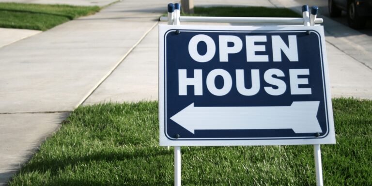 Slow homebuyer demand pushes seller concessions to highest summer level in years
