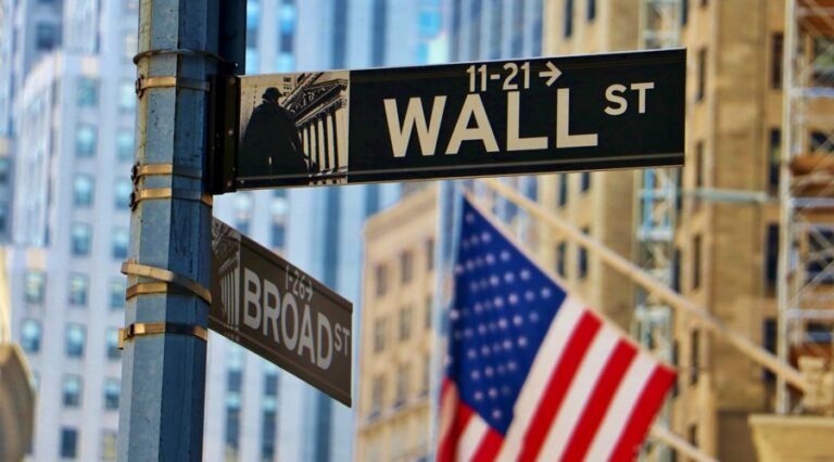 Crypto Goes to Wall Street, Wall Street Goes Crypto