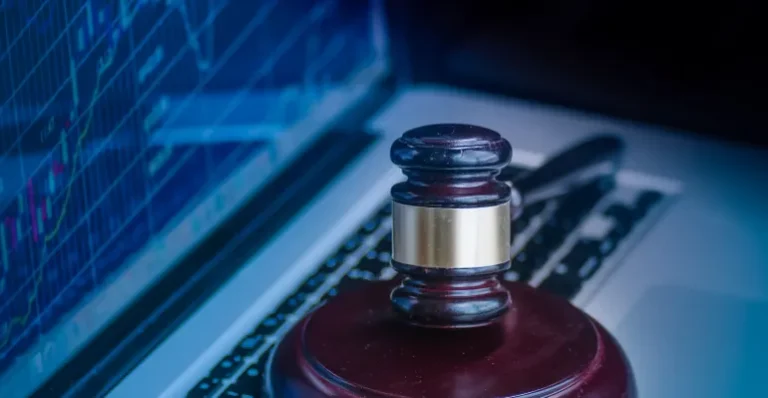 Doximity’s ex-chief revenue officer to pay nearly $500K to SEC: Trial Balance