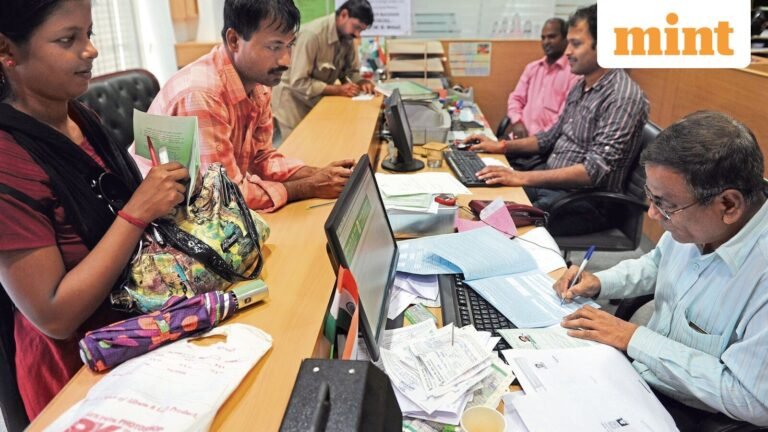 Bank holiday tomorrow, 3 September: Will SBI, HDFC Bank and others remain closed for Janmashtami?