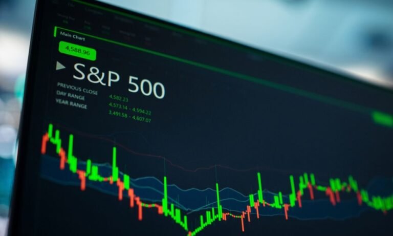 Thirty S&P 500 stocks hit new lows as the index rose 1.49%