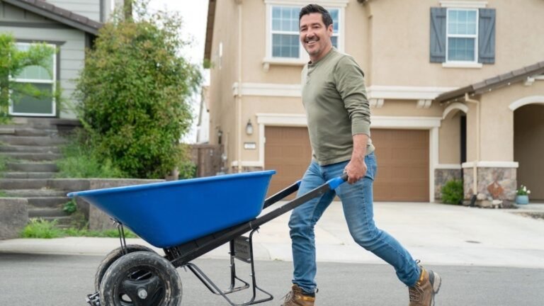 Jonathan Knight Teases ‘Crashers’ Location Amid Hiatus Rumors