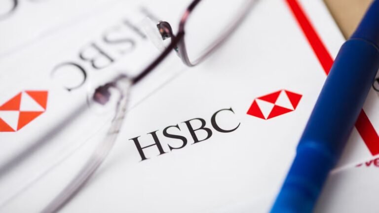 HSBC brings Access investment platform to Singapore UHNW clients