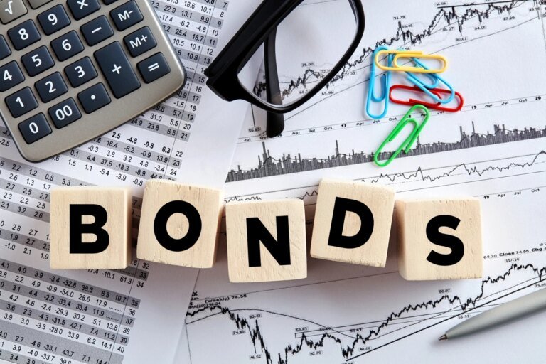 Wall Street Lunch: Equities Dance On Bonds’ Tune