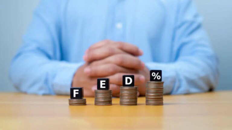 The Fed Hikes: Enhancing My 5.2% Yielding Fixed Income Portfolio