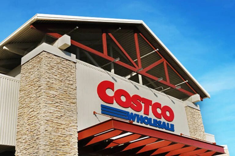Costco: Great Quarter, But The Valuation Still Prices In Excellence