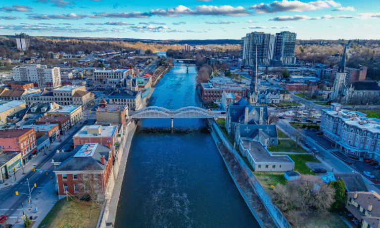 Cambridge advisory team leaves its dealer and launches as an Ontario portfolio manager