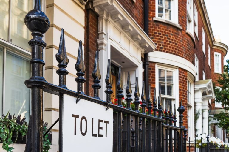 Buy-to-let vs stock market: Which one gives better growth?