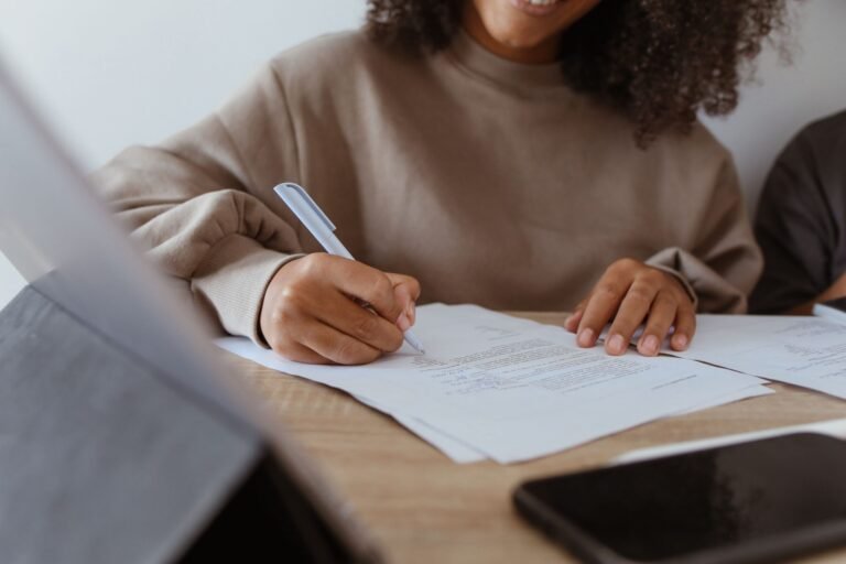 FAFSA 2027-28 Opened Early: File Now for First Access to Aid