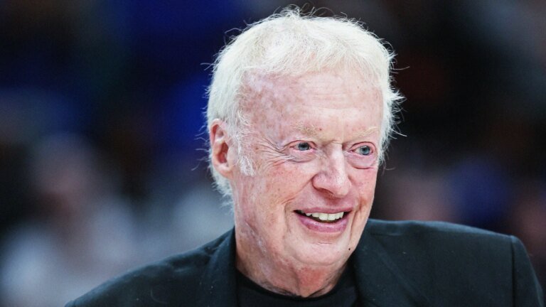 Nike Co-Founder Phil Knight Gave $1.1 Billion. Now Oregon Will Get Its First Women’s Hospital