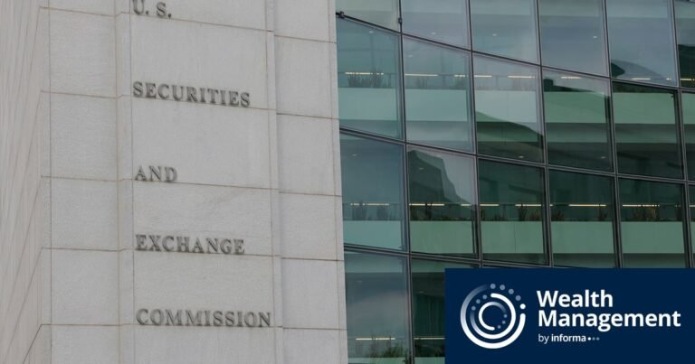 SEC Eyes Plan to Open Private Markets to Retail Investors