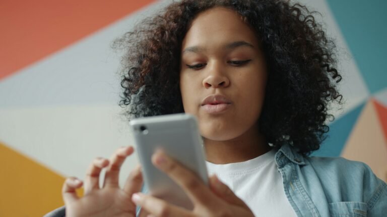 Gen Z Credit Scores Dropped to 676: Here’s What’s Actually Driving It