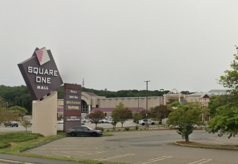 Simon Approaching End Of The Road With Struggling Suburban Boston Mall
