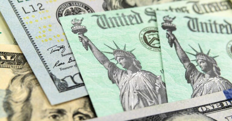 Check fraud ring stole $7M from nine banks, credit unions